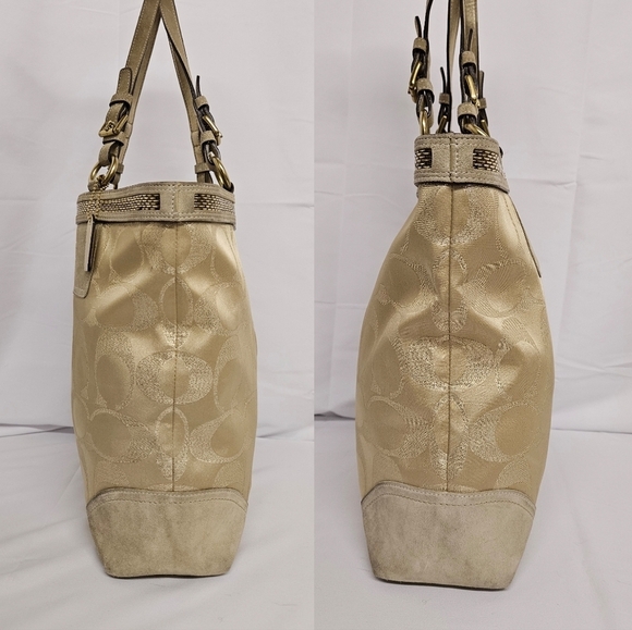 Coach Signature F06J-10390 Beaded Tote Bag In Canvas And Suede In Gold And Tan - Picture 4 of 15